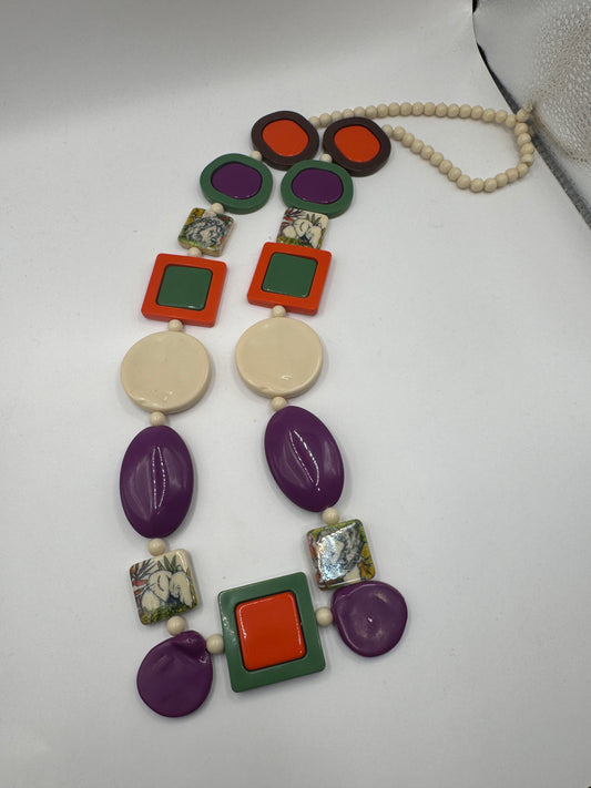 Y2K Vintage SAVE THE QUEEN Plastic Necklace – Long 18” (36”), Colorful Statement