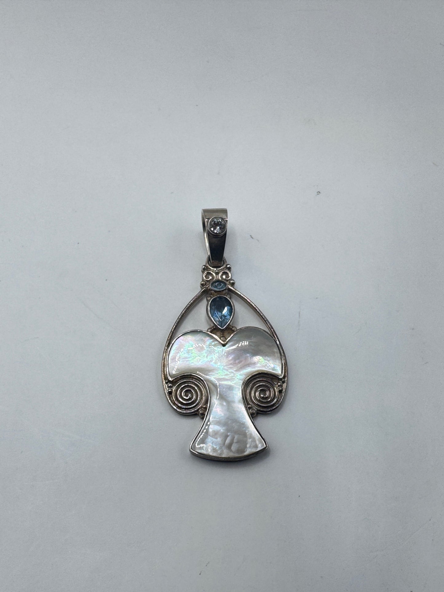 RARE Large Sajen Sterling Silver Mother of Pearl & Topaz Stylized Angel Pendant – Excellent Condition