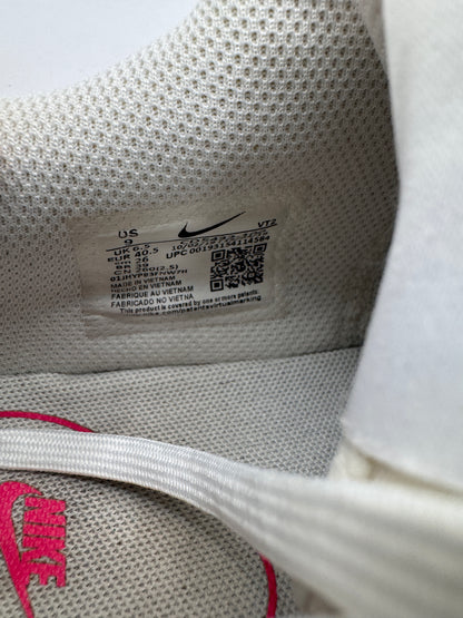 Nike Women’s Air Max Sneakers – Size US 9, White/Black/Pink, Retro Runner Style