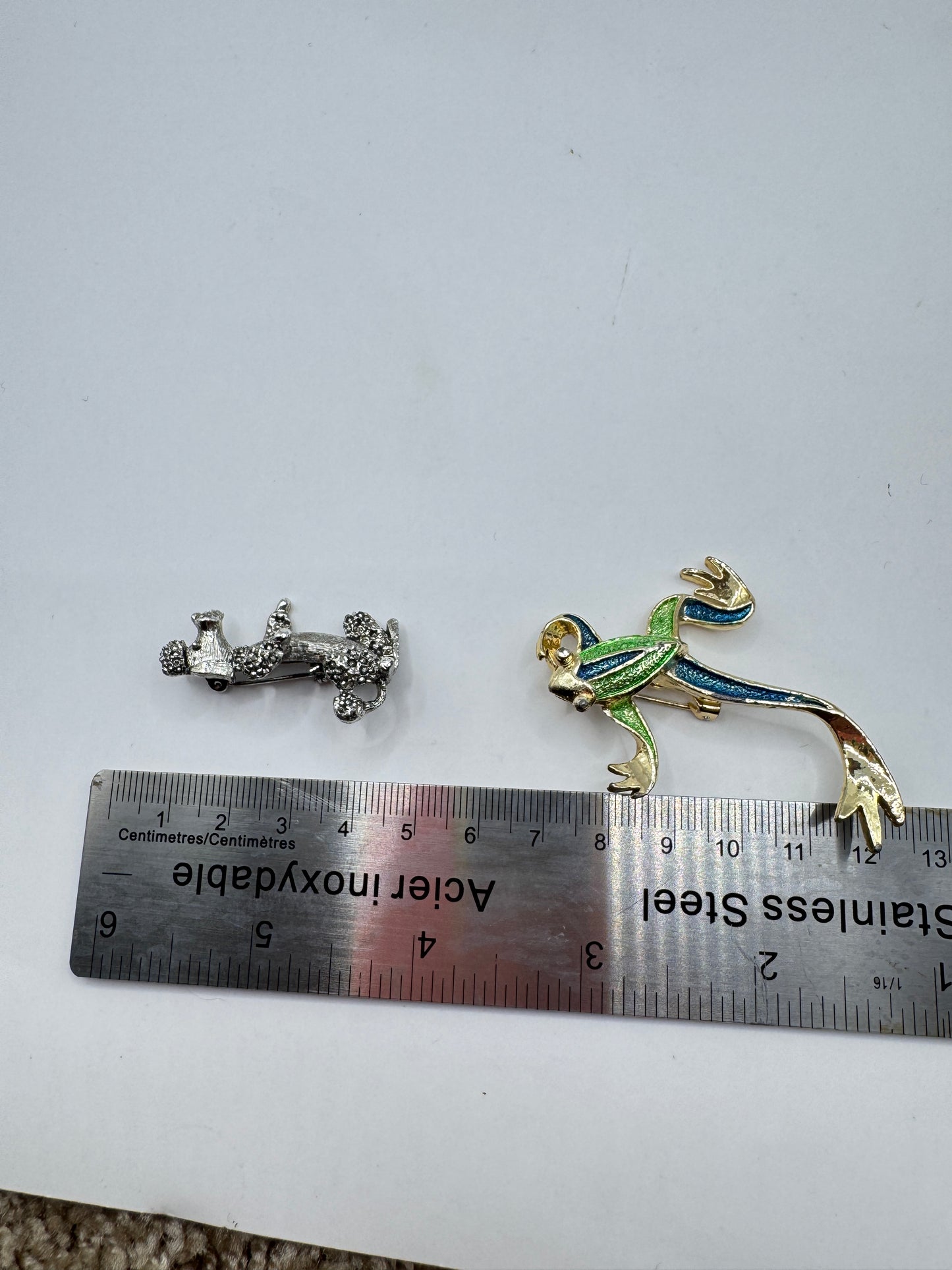 Gerry’s Poodle & Frog Brooch Set – Silver & Gold-Tone Metal Pins