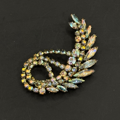 signet sherman brooch vintage