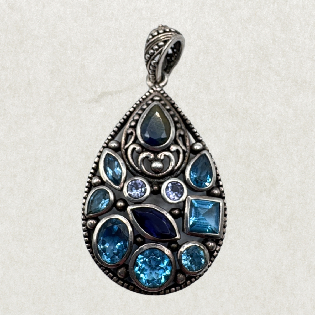 Massive Sterling Silver Pendant with Precious & Semi-Precious Stones – Excellent Condition