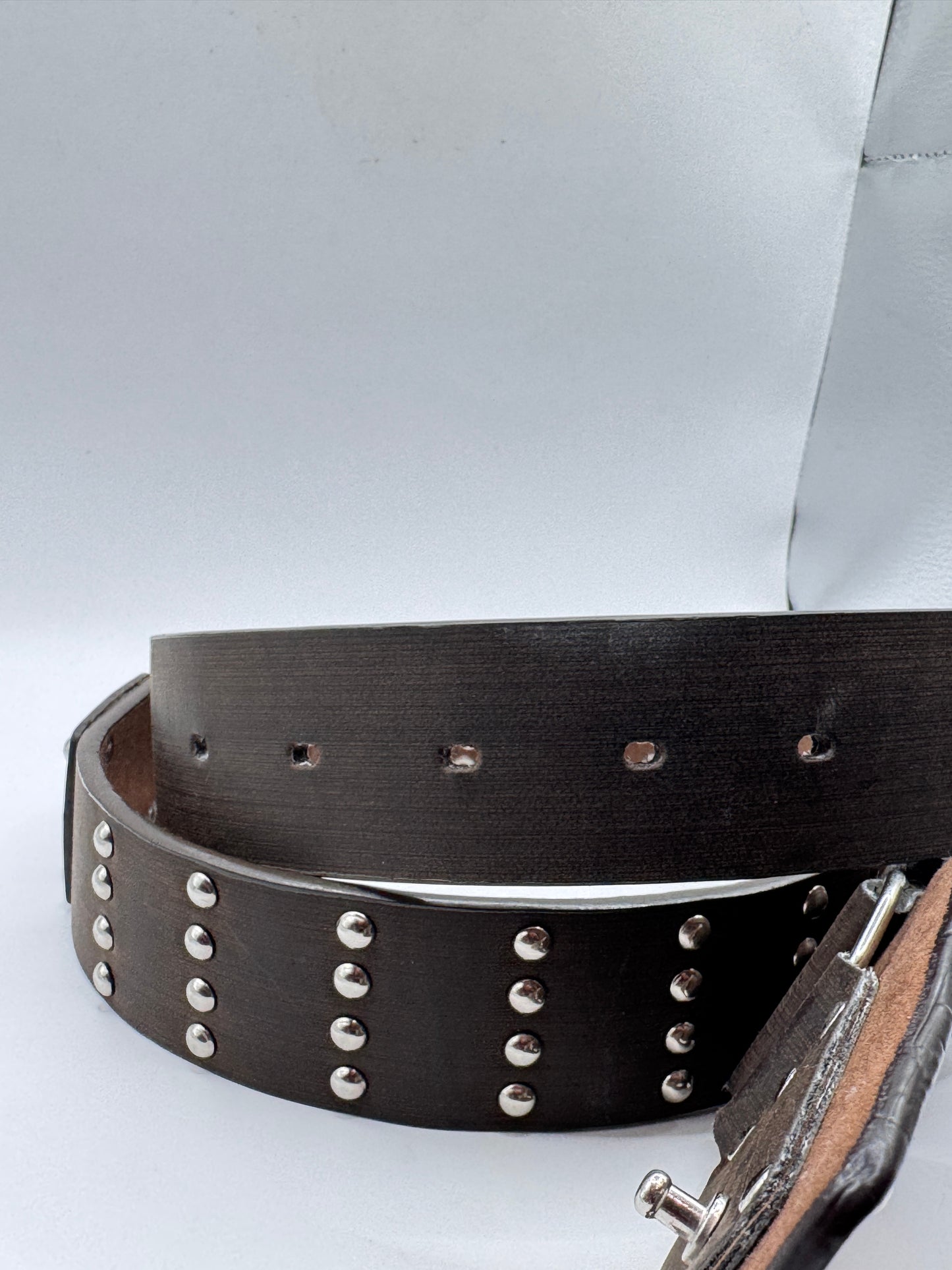 D&G Studded Leather Belt – Excellent Condition