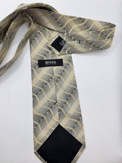 Vintage Hugo Boss Silk Tie – 100% Silk, Grey & Gold Wave Pattern