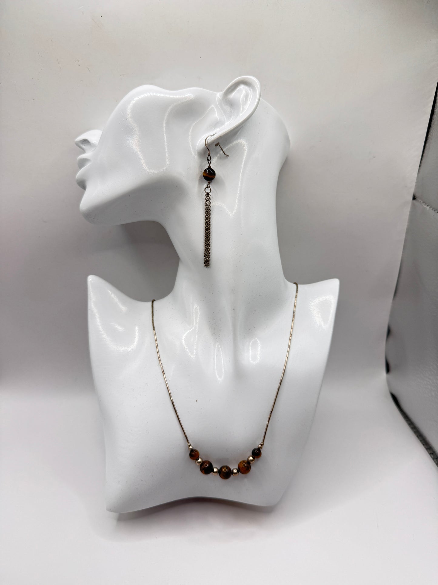 Vintage Sterling Silver Tiger’s Eye Necklace & Earring Set – Excellent Condition
