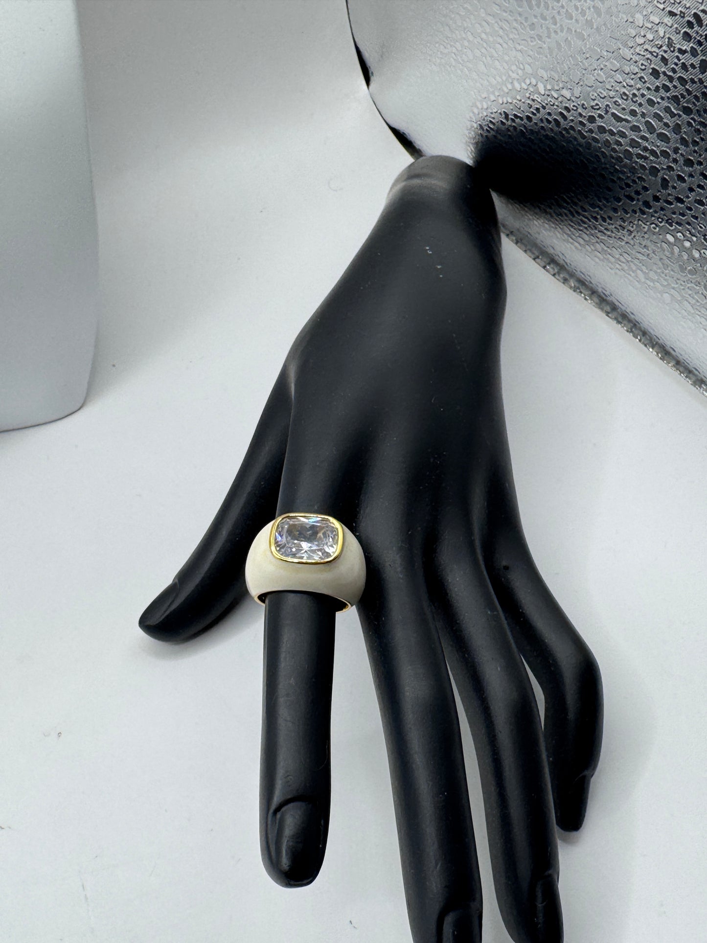 Vintage Scandinavian Enameled Ring, 14k Gold Fill, Large Zircon – Size ~7.5, Excellent Condition