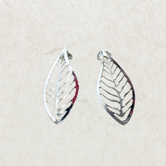 Vintage Sterling Silver Leaf Stud Earrings – Excellent Condition