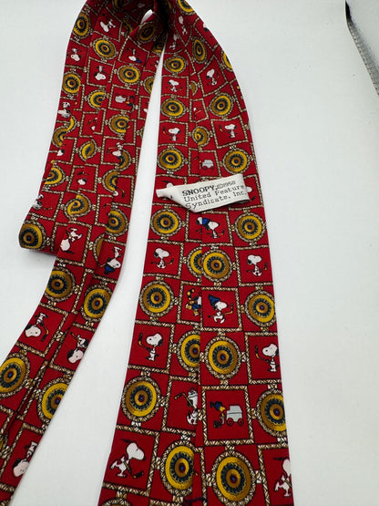 Vintage Snoopy Tie – Red Cartoon Print, 100% Polyester, 49” x 3”