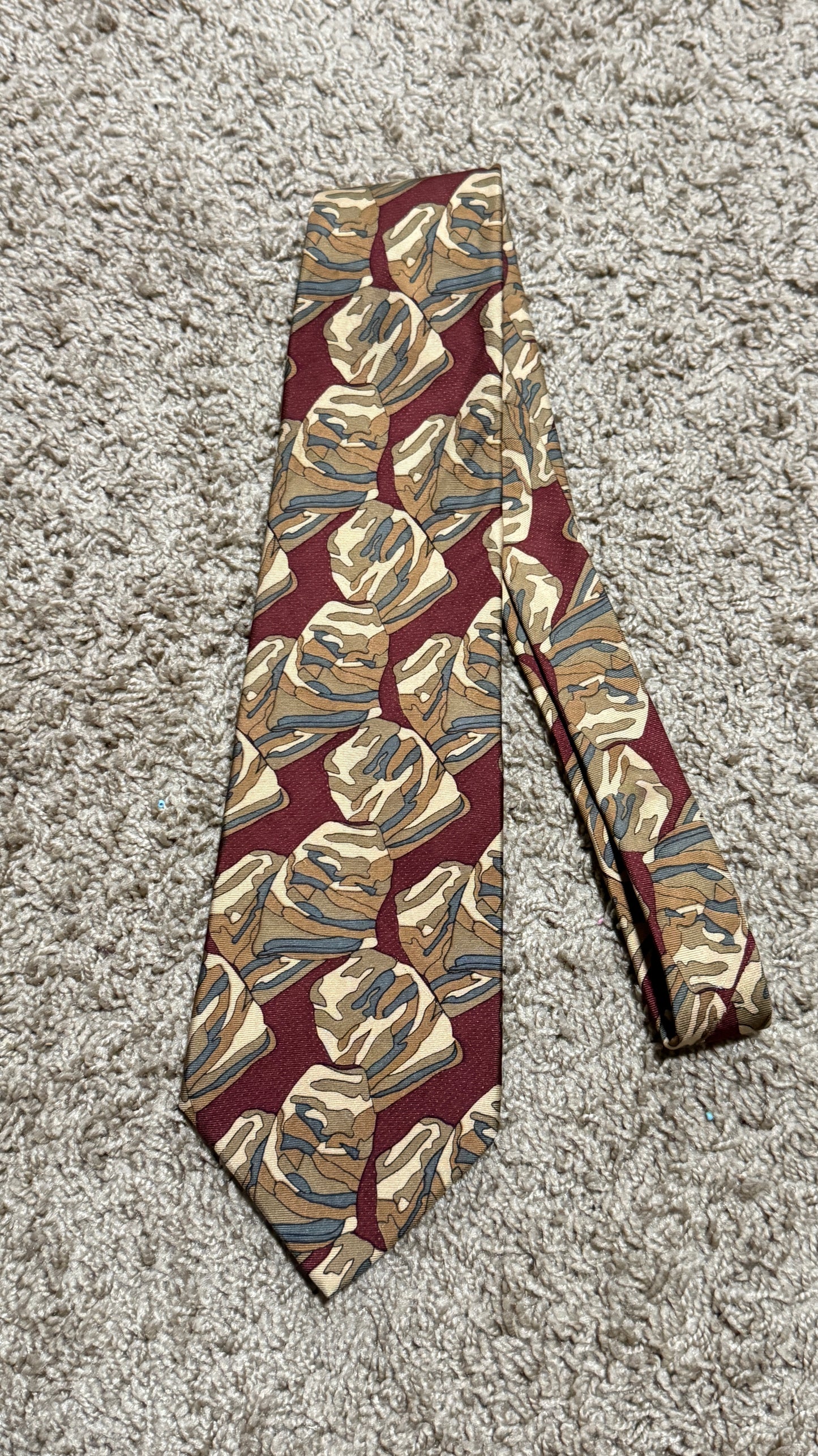 Vintage Expressions World Wide 100% Silk Tie – Abstract Earth Tone Pattern Designer Necktie Burgundy Beige 56” x 4”