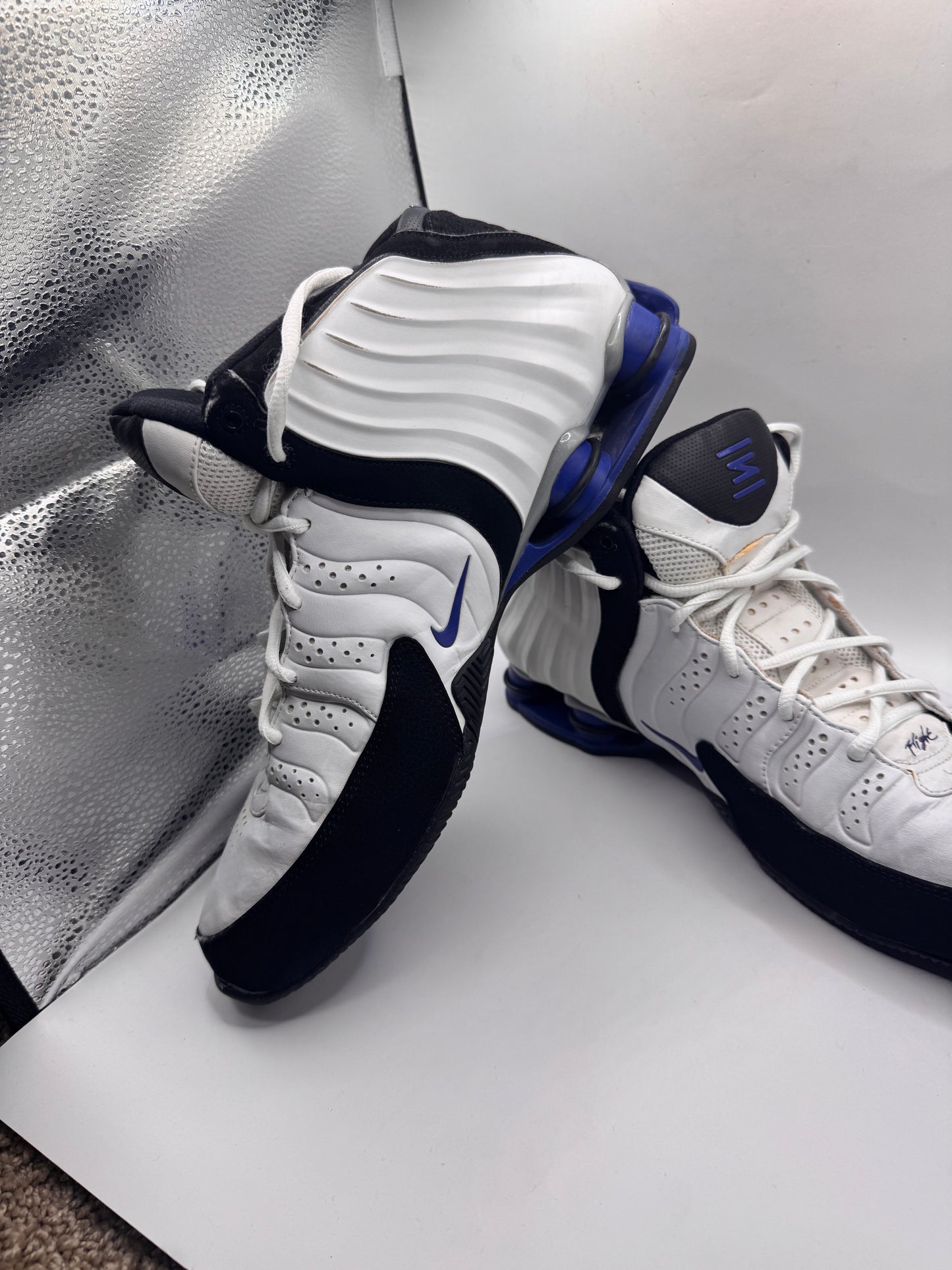 Vintage 2005 Nike Shox Lethal TB – Size 11, White/Black/Blue, Retro Basketball Sneakers