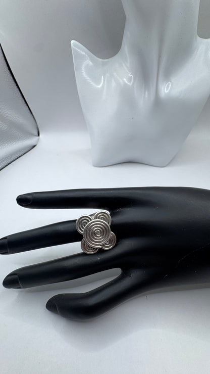 Massive Artistic Celtic-Style Ring – Size 9.