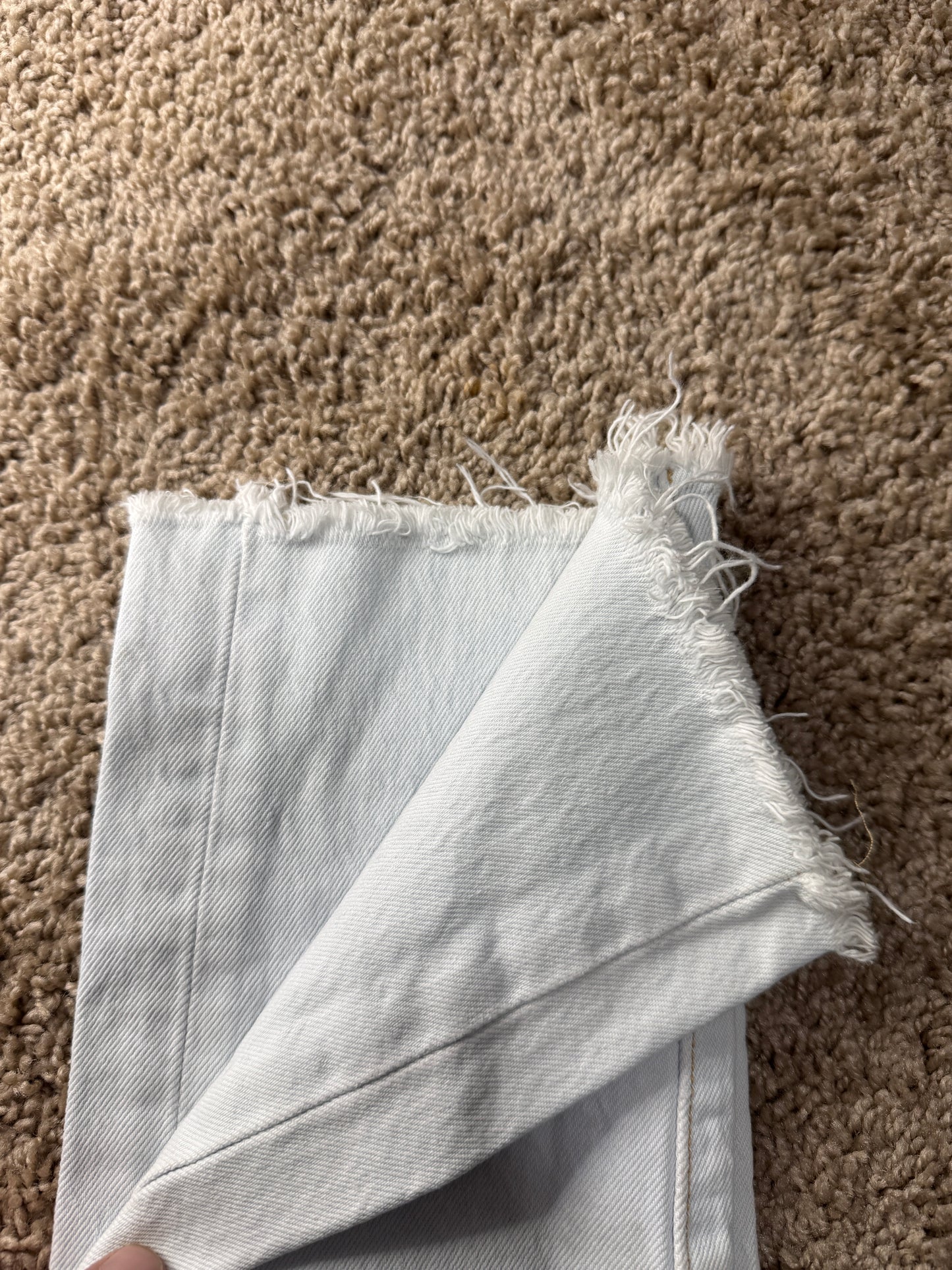 Levi’s 501 Skinny Women’s Jeans – W27 L28, White Denim, Raw Hem