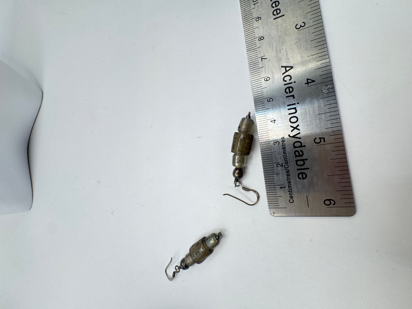 Vintage Sterling Silver Earrings with Iridescent Art Glass Beads – Excellent Condition