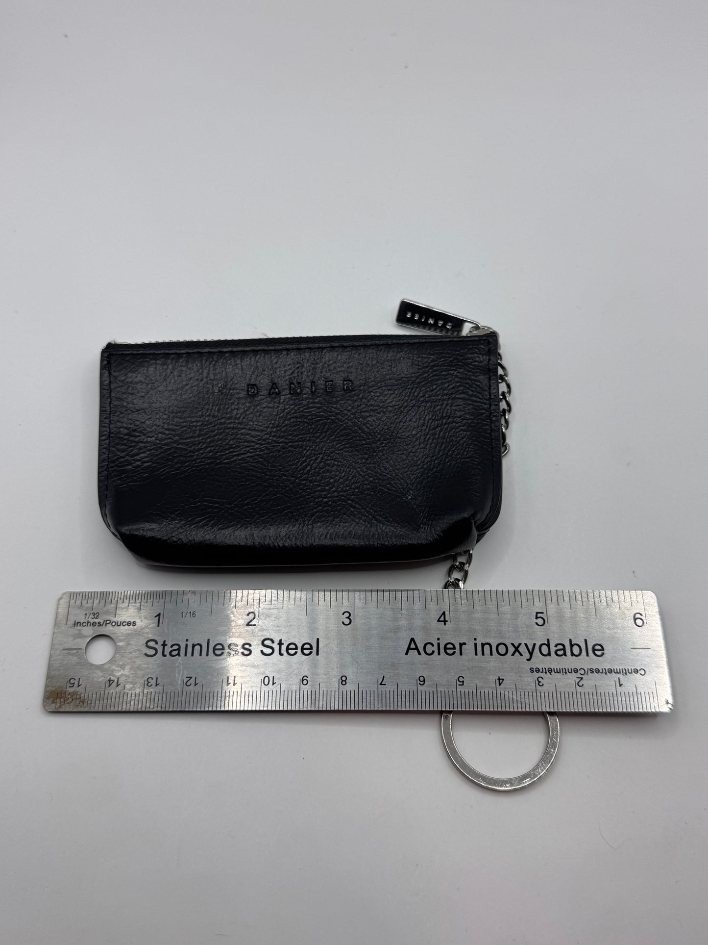 Danier Black Leather Key Pouch – Excellent Condition