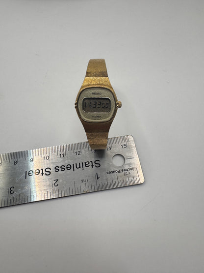 Rare Vintage Seiko B337-5009 Quartz Alarm Women’s Watch – Japan