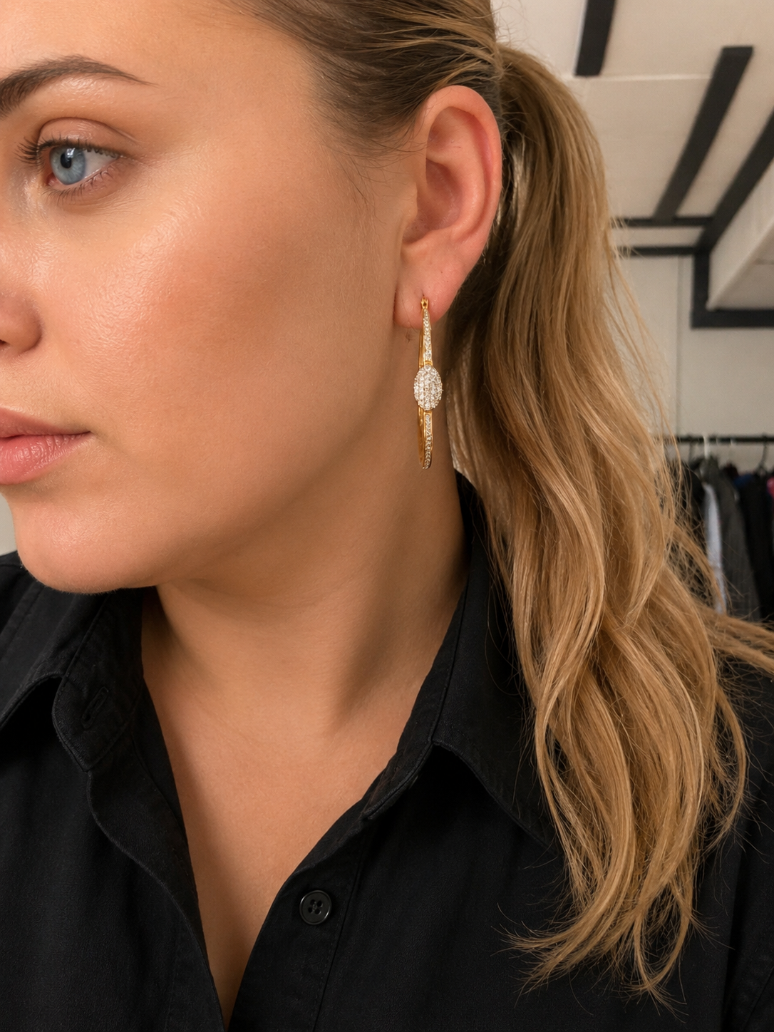 SETA Large 1.25 TCW Cubic Zirconia Double Oval Hoop Earrings, 14k Gold-Plated – Excellent Condition