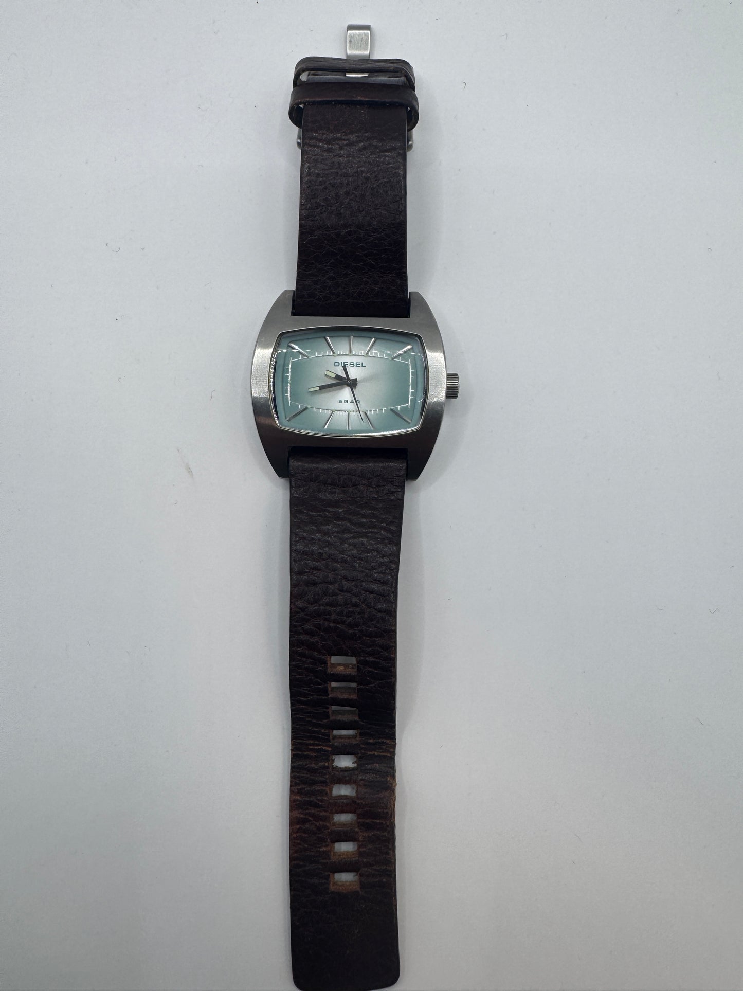 Rare Vintage Men’s Diesel Watch DZ-2039 – Bold Style, Iconic Design