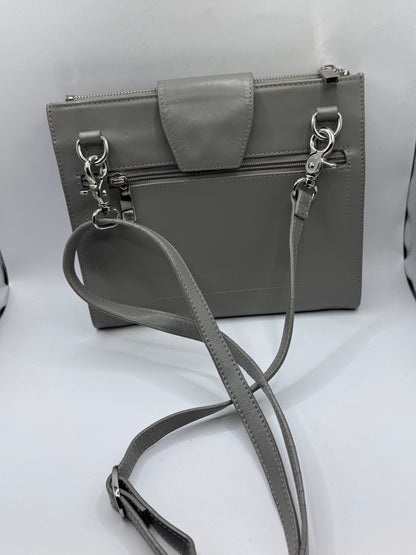 Vintage Danier Genuine Leather Crossbody Bag, 9.5” x 8” x 2” – Good Condition