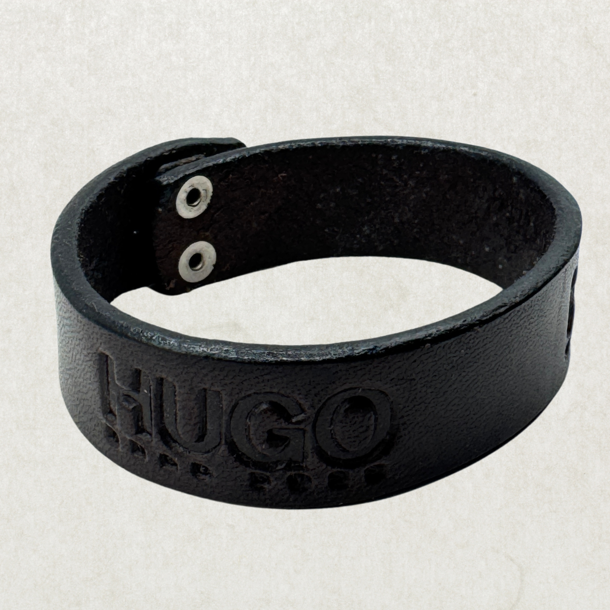Vintage HUGO BOSS Genuine Leather Bracelet – Black Men’s Designer Wristband 8.5”