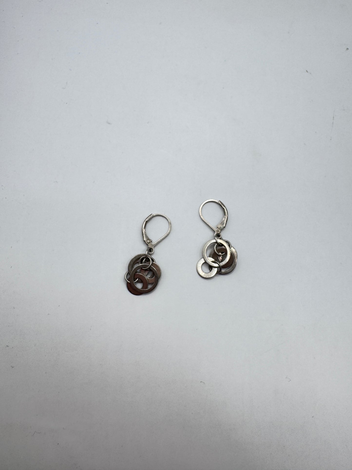 Vintage Sterling Silver Interlocking Circle Dangle Earrings – Excellent Condition