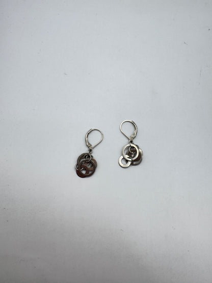 Vintage Sterling Silver Interlocking Circle Dangle Earrings – Excellent Condition