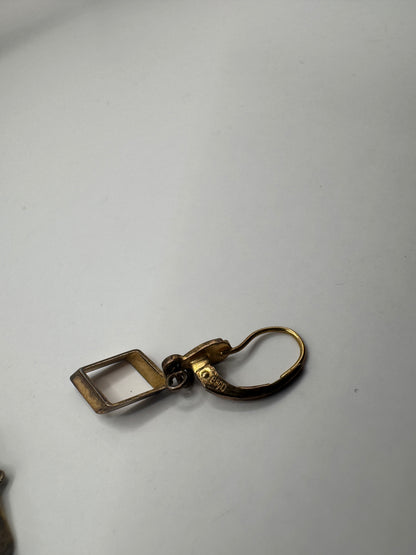 Vintage Gold-Plated Sterling Silver Earrings – Geometric Diamond Drop