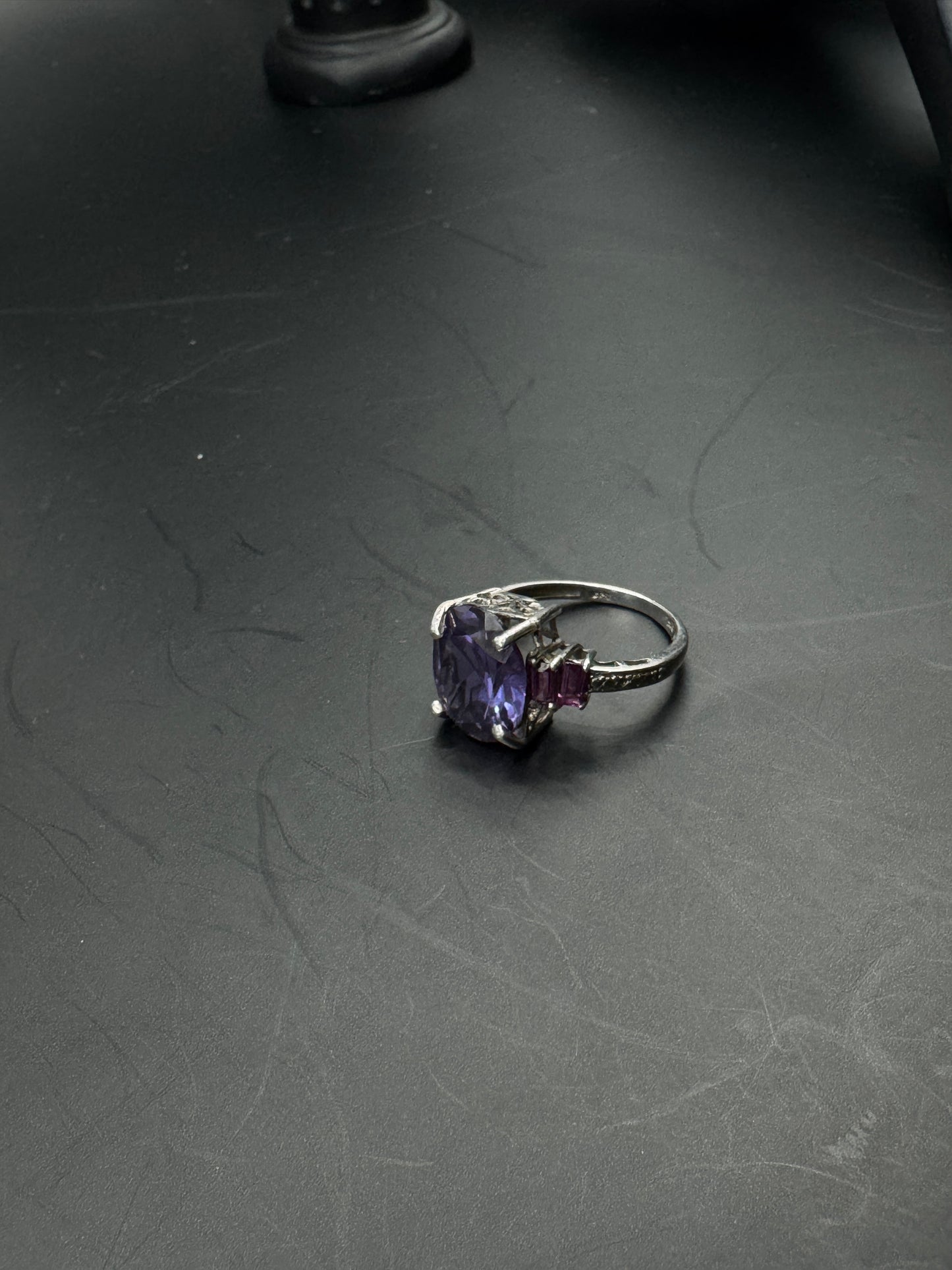 Vintage Sterling Silver Ring with Large Purple Stone & Pink Side Accents – Statement Cocktail Ring Sz 7