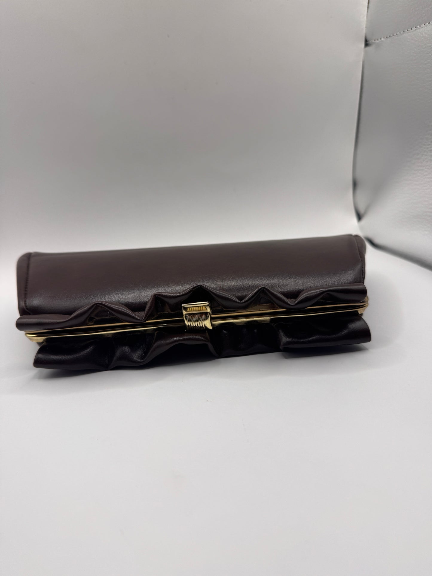 Vintage ~1940s Leather Clutch – Mid-Century, Chain Strap