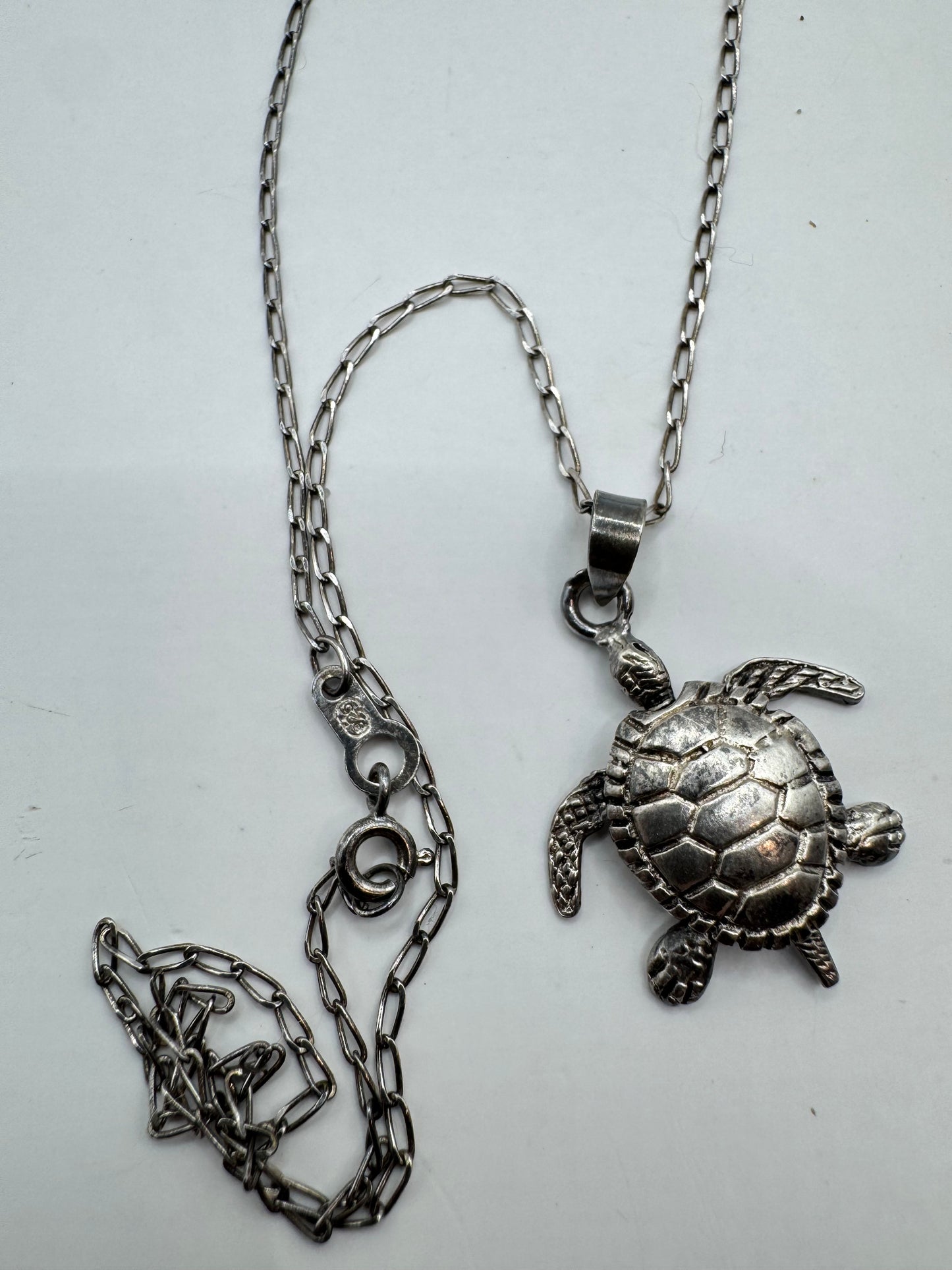 Sterling Silver Articulated Turtle Necklace – 16.5”